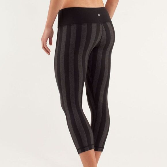 Lululemon Wunder Under Crop pants macro micro Stripe 2 - Picture 10 of 11